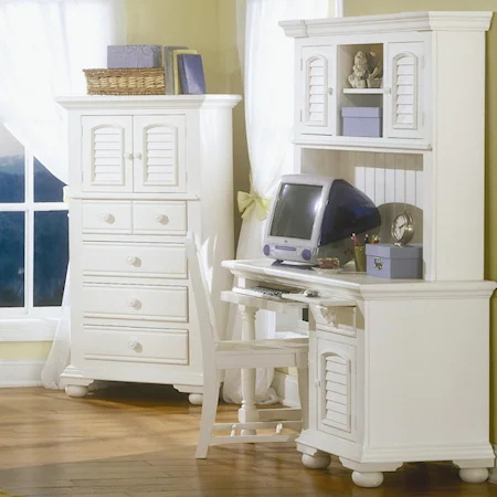 Youth Computer Desk with Hutch